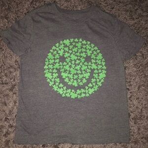 Cat & Jack Clover St. Patrick’s Day Smiley Face Shirt, Size M (8)